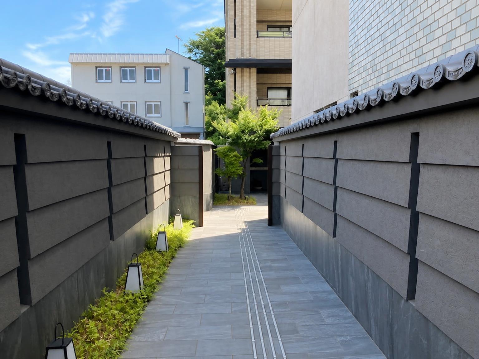 Condominium in Kamigyo-ku, Kyoto — photograph 2