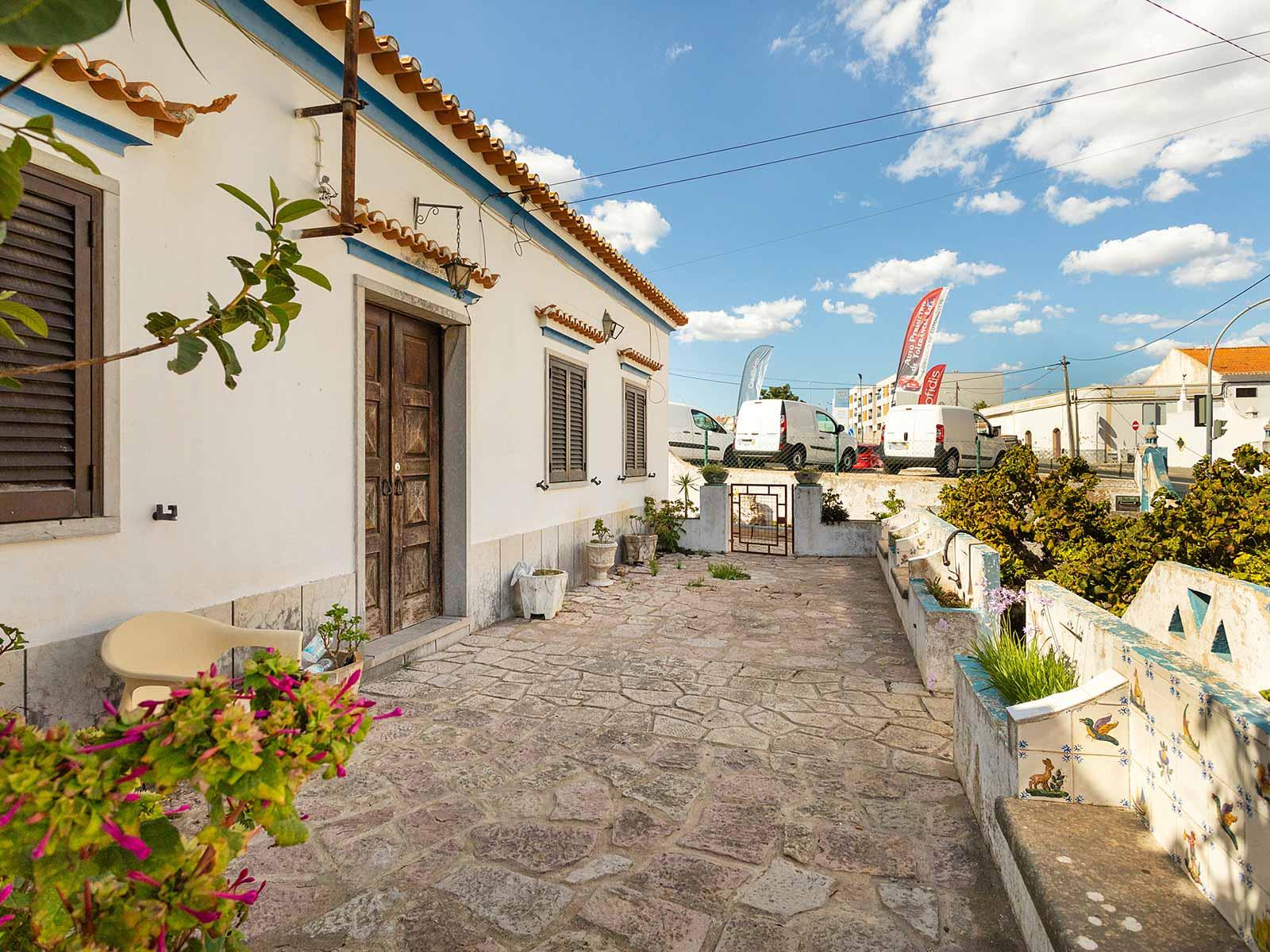 Land in Silves — photograph 4