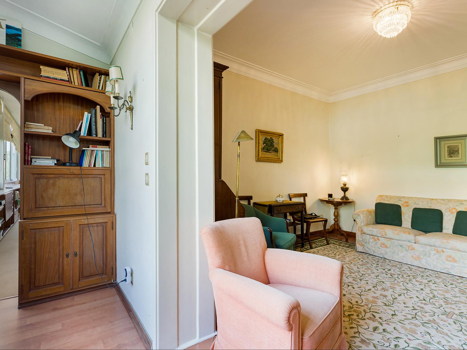 4-Bedroom Apartment in Lisboa — photograph 4