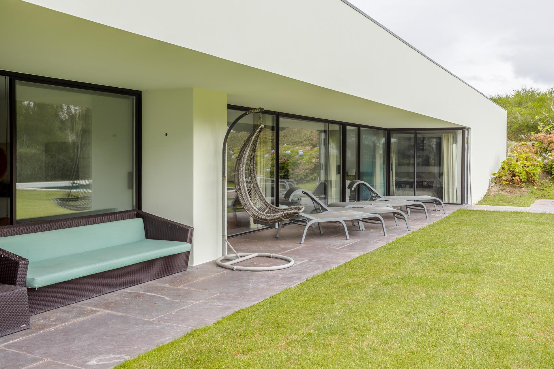 4-Bedroom House with Terrace in Óbidos — photograph 4