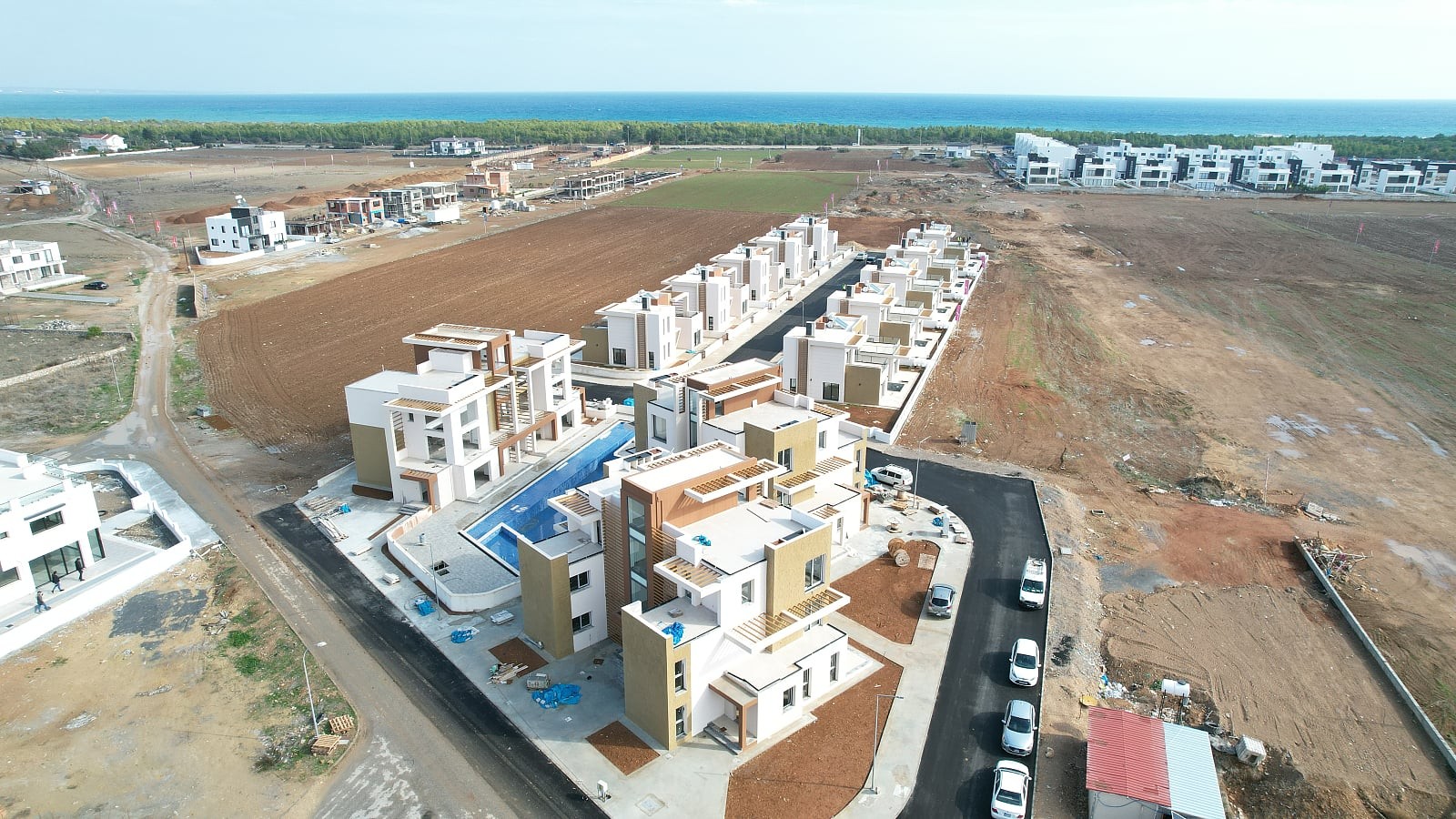 Apartments in Ötüken, İskele (ECN-00208)